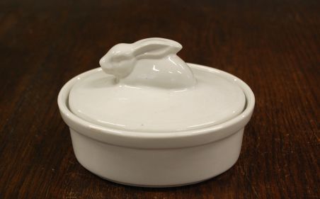 (n-7878/2) Pasteeditoos "Jänes"