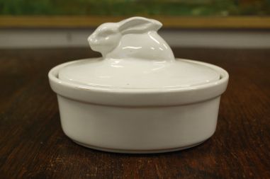 (n-7878/2) Pasteeditoos "Jänes"