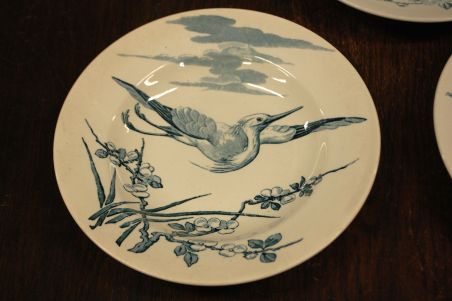 (n-7881)  Luneville, Depose antiiksed lindudega supi-pastatldrikud, 3tk