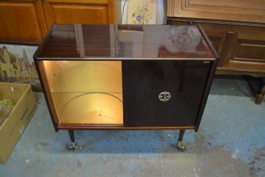 (L-826/1) Retro baarikapp