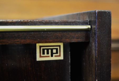 (L-826/1) Retro baarikapp