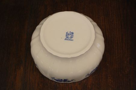 (n-7883/2) Boch Freres la Louviere, Grand Bouquet, kauss