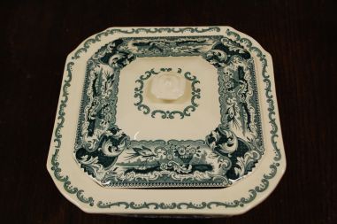 (n-7884) Maestricht, Societe Ceramique, Victoria, roheline tirin