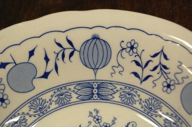 (n-7887/2) Ironstone Tableware, sibulamustriga kauss