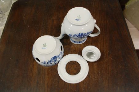 (n-7892/1) Bavaria Winterling Echt Kobalt, sibulamustriga kann ja kannusoojendaja