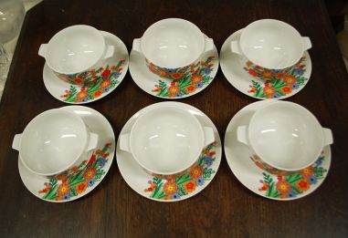 (n-7893) Bavaria Mitterteich, värvikirevad lillelised puljongikausid-taldrikud, 6tk