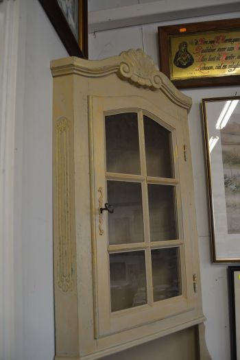 (L-827) Nurga seinakapp 2