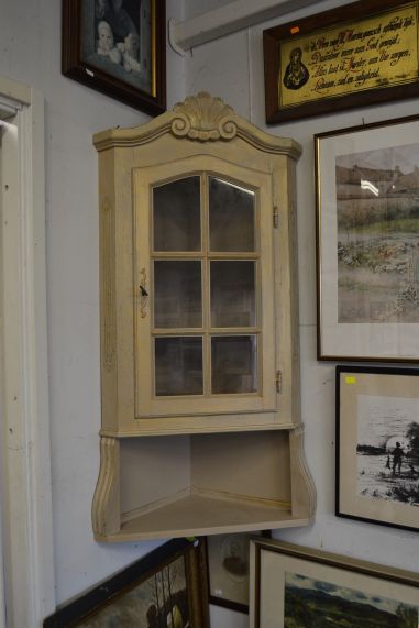 (L-827) Nurga seinakapp