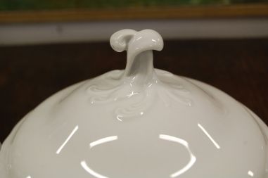 (n-7894) Bavaria, valge tirin