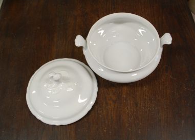 (n-7894) Bavaria, valge tirin