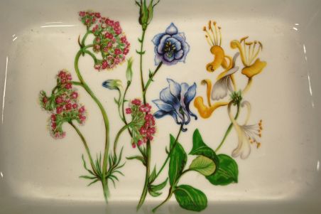 (n-7900/2) Lourioux Porcelaine, taimedega ahjuvorm