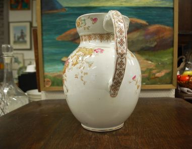 (n-7903) Suur uhke kann