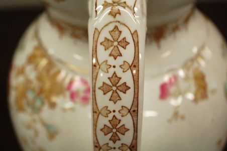 (n-7903) Suur uhke kann