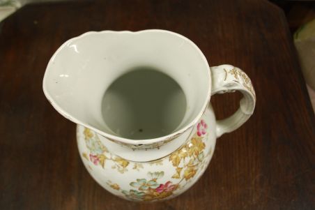 (n-7903) Suur uhke kann