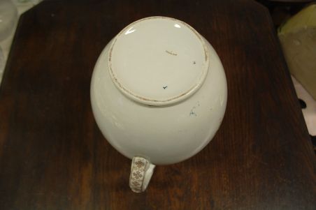 (n-7903) Suur uhke kann