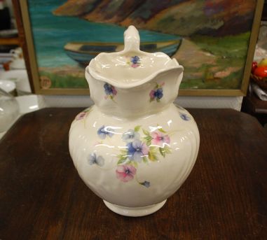 (n-7907) Staffordshire England, suur kann ja kauss "Lõvilõuad"