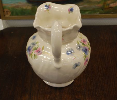 (n-7907) Staffordshire England, suur kann ja kauss "Lõvilõuad"