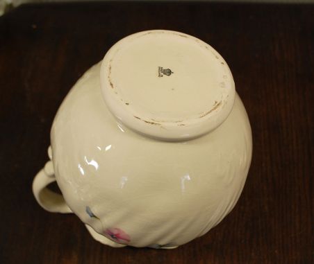 (n-7907) Staffordshire England, suur kann ja kauss "Lõvilõuad"