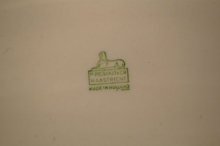 (n-7908/3) Petrus Regout & Co Maastricht, ovaalne kauss