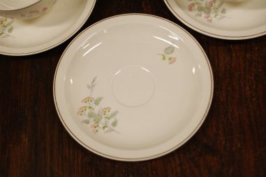 (n-7908/5) Petrus Regout & Co Maastricht, kohvitassid-taldrikud, 3tk