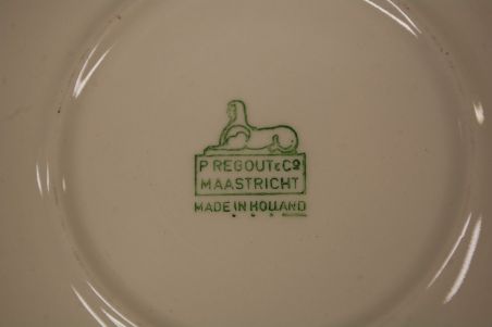 (n-7908/5) Petrus Regout & Co Maastricht, kohvitassid-taldrikud, 3tk