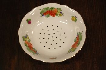 (n-7912) Maasikatega  sõel