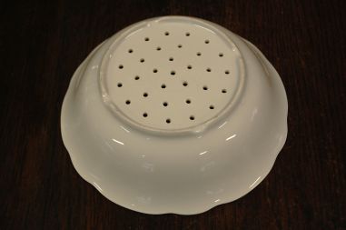 (n-7912) Maasikatega  sõel