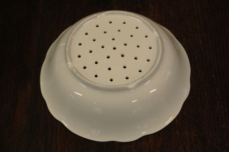 (n-7912) Maasikatega  sõel