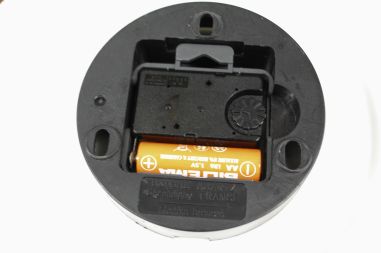 (n-7915) Hangarter, portselanist seinakell