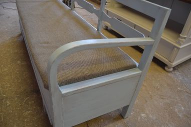 (L-830) Helesinine pink