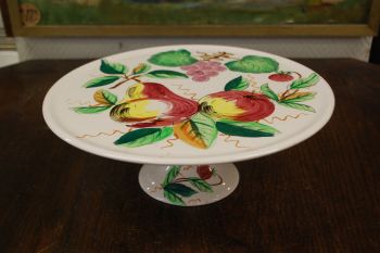 (n-7917) Käsitsimaalitud puuviljadega jalal tordivaagen