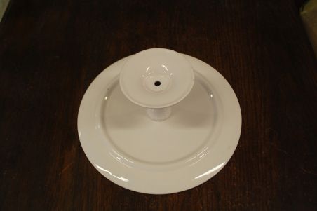 (n-7917) Käsitsimaalitud puuviljadega jalal tordivaagen