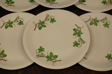 (n-7918/1) Schwarzenhummer, viinamarjaokstega salatitaldrikud, 6tk