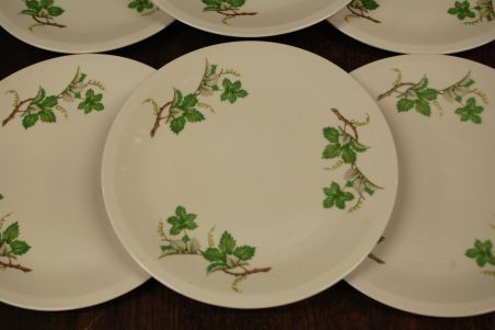 (n-7918/1) Schwarzenhummer, viinamarjaokstega salatitaldrikud, 6tk