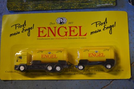 (n-7685) Reklaam mudelautod 6 tk