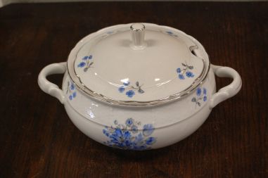 (n-7927/3) Thun, Porcelaine fine de Boheme, tirin
