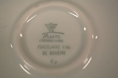 (n-7927/3) Thun, Porcelaine fine de Boheme, tirin