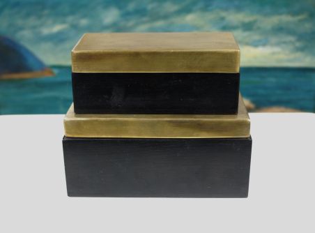 (n-7929) Metallkaantega puidust karbid, 2tk