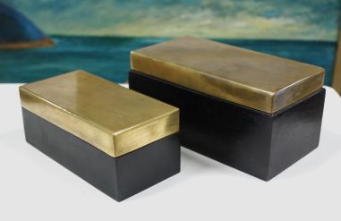 (n-7929) Metallkaantega puidust karbid, 2tk