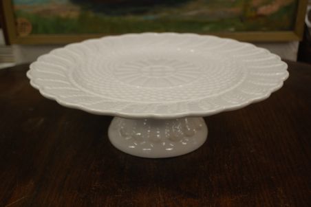 (n-7933) Bordallo Pinheiro valge keraamiline tordivaagen jalal