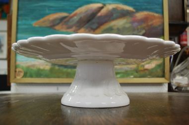 (n-7933) Bordallo Pinheiro valge keraamiline tordivaagen jalal