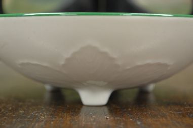 (n-7935) Villeroy & Boch Dessin Original väike jalgadel kauss "Maasikad"