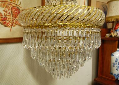 (L-831) Suur uhke kristall/ klaas laelühter