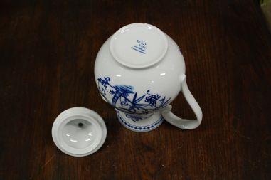 (n-3316) Kahla Zwiebelmuster, sibulamustriga kann