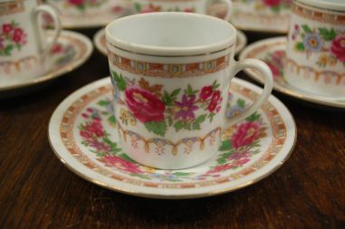 (n-545) Lillelised espressotassid-taldrikud, 6tk