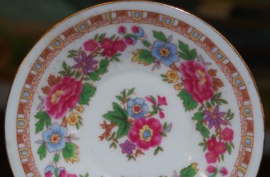 (n-545) Lillelised espressotassid-taldrikud, 6tk