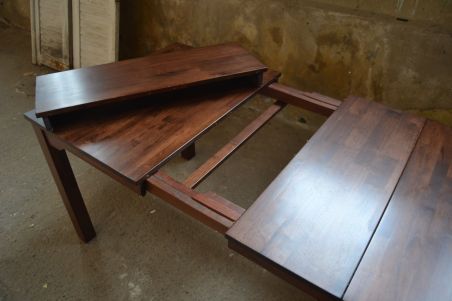 (L-834) Pikendatav söögilaud