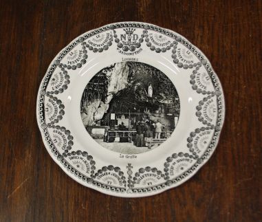 (n-324)Digoin & Sarreguemines, kollektsioontaldrikud, 2tk