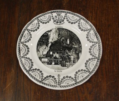 (n-324)Digoin & Sarreguemines, kollektsioontaldrikud, 2tk