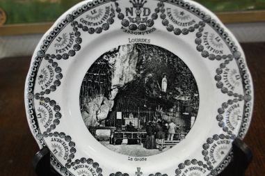 (n-324)Digoin & Sarreguemines, kollektsioontaldrikud, 2tk